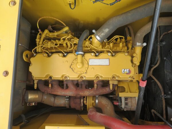 Escavadeira Caterpillar 320NG