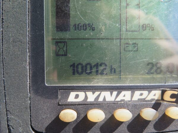 Rolo compactador Dynapac CP274