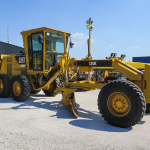 Motoniveladora Caterpillar 120K