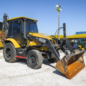 retroescavadeira muller mr 406 2024
