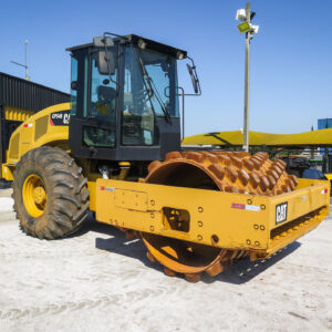 rolo compactador caterpillar cp54b 2014