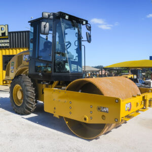 rolo compactador caterpillar cs7 2025
